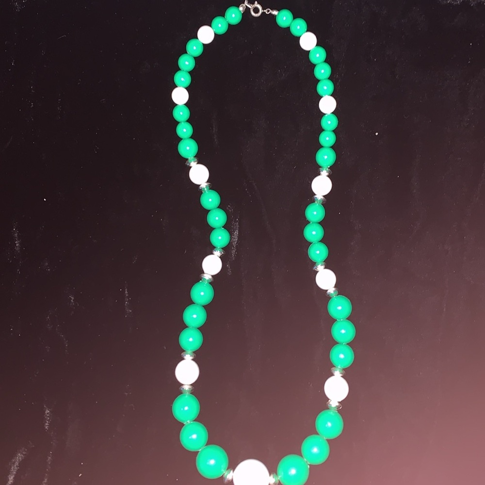 Vintage bubble gum ball necklace - Picture 4 of 9